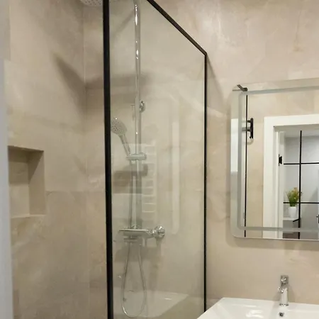 Apartment Premium Kaddor Siti 2 *